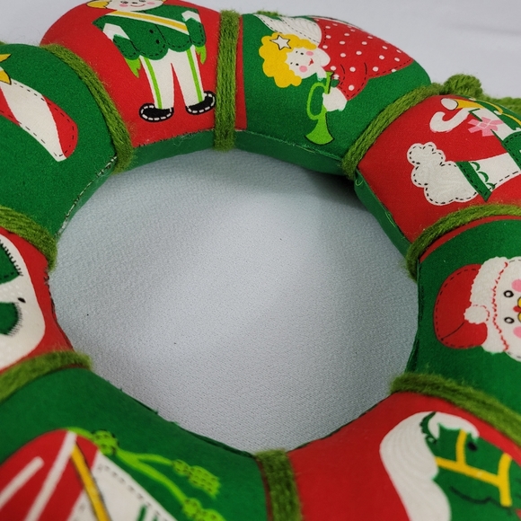 Vintage Christmas Fabric Stuffed Wreath - Picture 11 of 12
